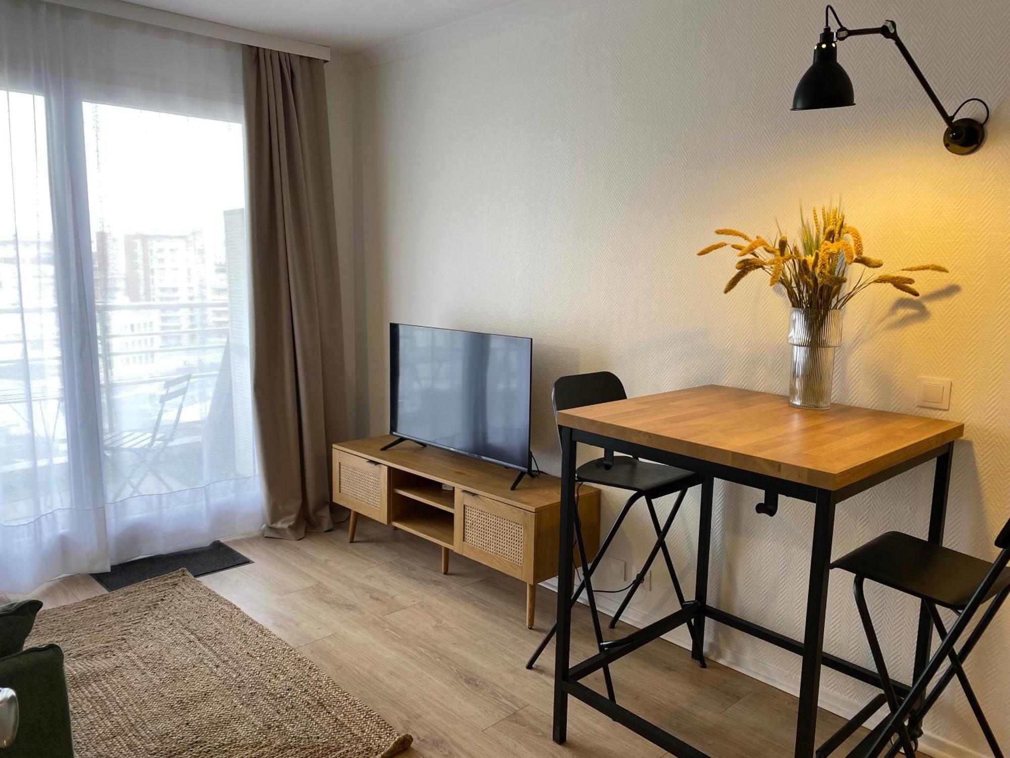 Cosy Apartment In La Defense Курбевуа Екстер'єр фото