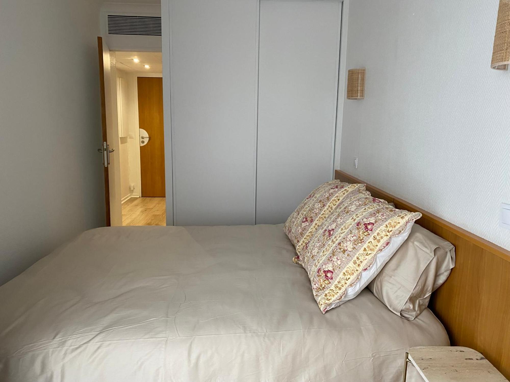 Cosy Apartment In La Defense Курбевуа Екстер'єр фото