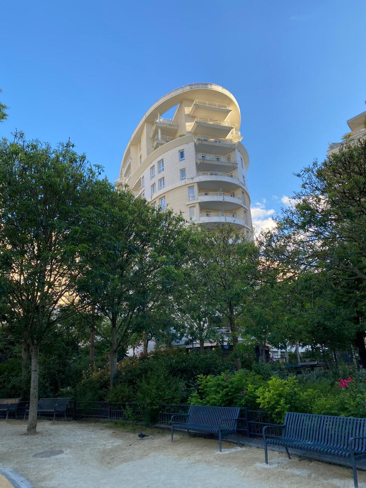 Cosy Apartment In La Defense Курбевуа Екстер'єр фото